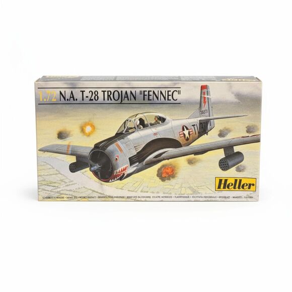 T-28 Trojan "Fennec" 1/72 Scale Model Plane by Heller, N.A. -- ITEM #3355 - Picture 1 of 5